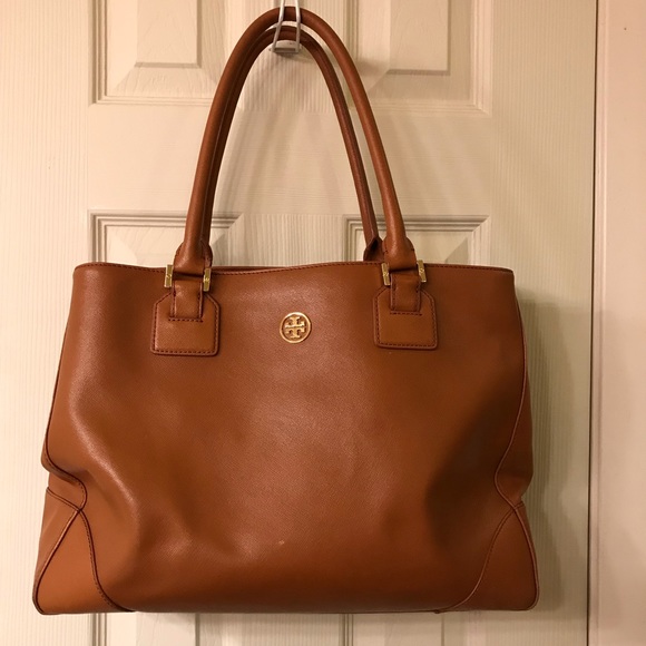 Tory Burch Handbags - Tory Burch Double Robinson Tote